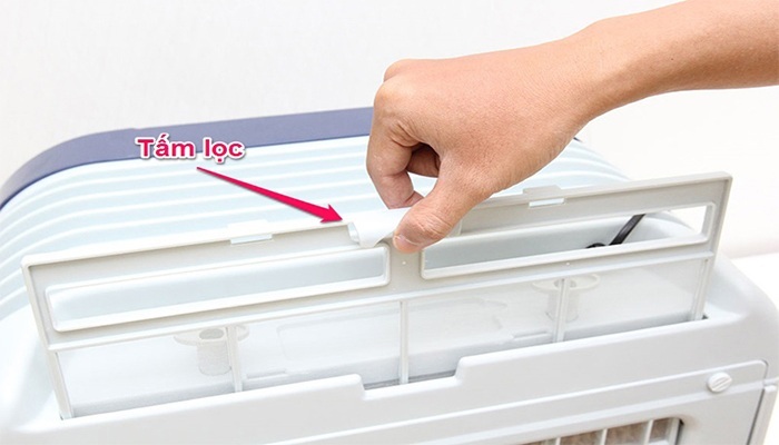 Vệ sinh điều hòa Panasonic thường xuyên khoảng 3 tháng/lần