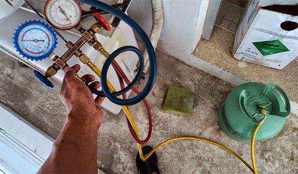 Dấu hiệu nhận biết điều hòa hết gas, thiếu gas